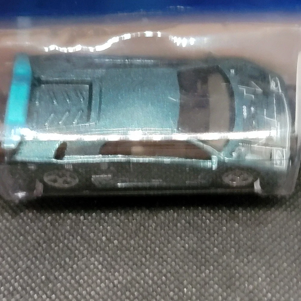Hot Wheels 1999 X-Ray Cruiser Series Green Lamborghini Diablo #946